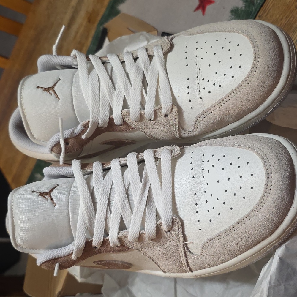 Nike Air Jordan 1 Low SE - Brown